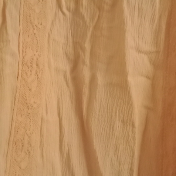 Pale pink top 🩷 - Picture 2 of 10